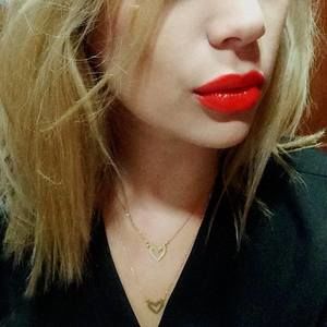 Meet your Posher, María